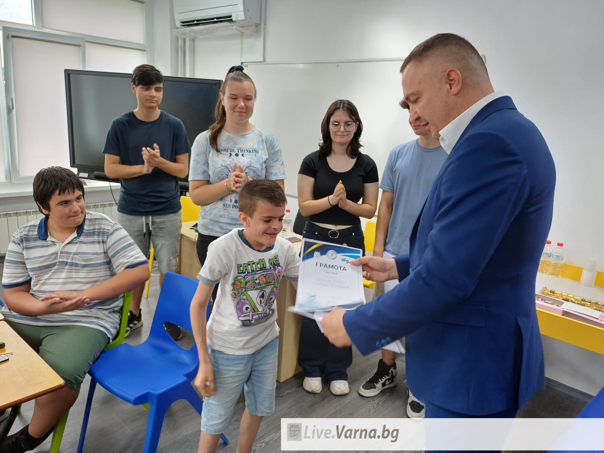 Свързани файлове